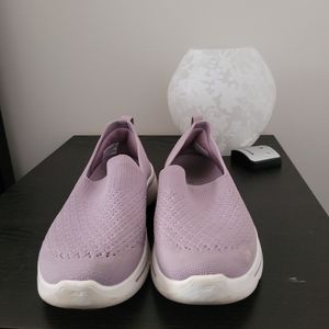 Skechers running shoes size 6